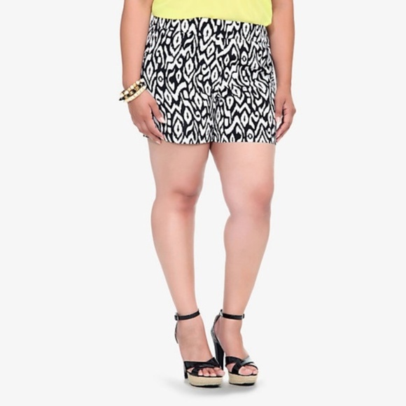 torrid Pants - Torrid | Ikat Print Elastic Waist Flowy Shorts 2